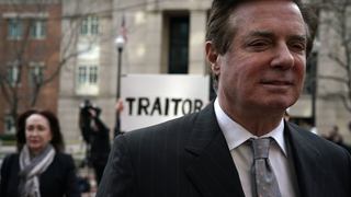 There's a Dapper Dan for Middle-Aged White Men? We Have Questions About Paul Manafort's 'Couture'